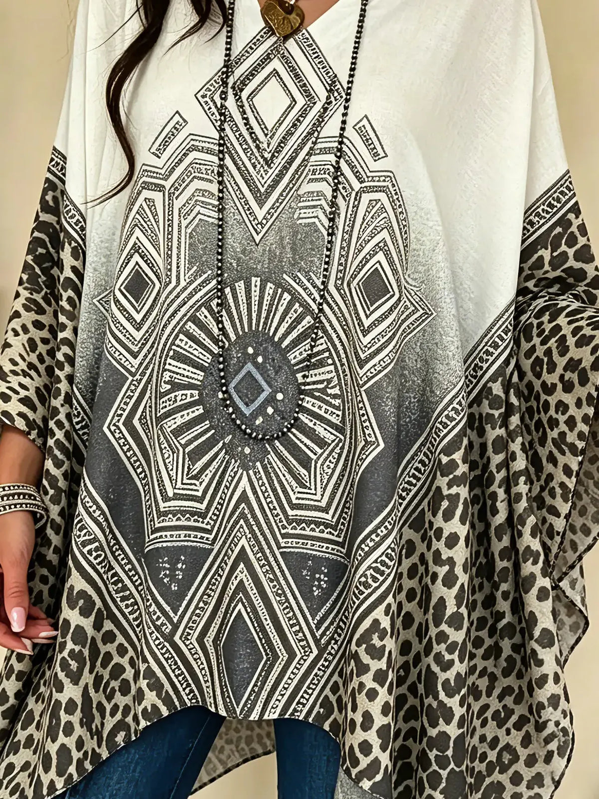 Women Ethnic Geometric Diamond Leopard Patchwork V Neck Irregular Batwing Sleeve Tunic