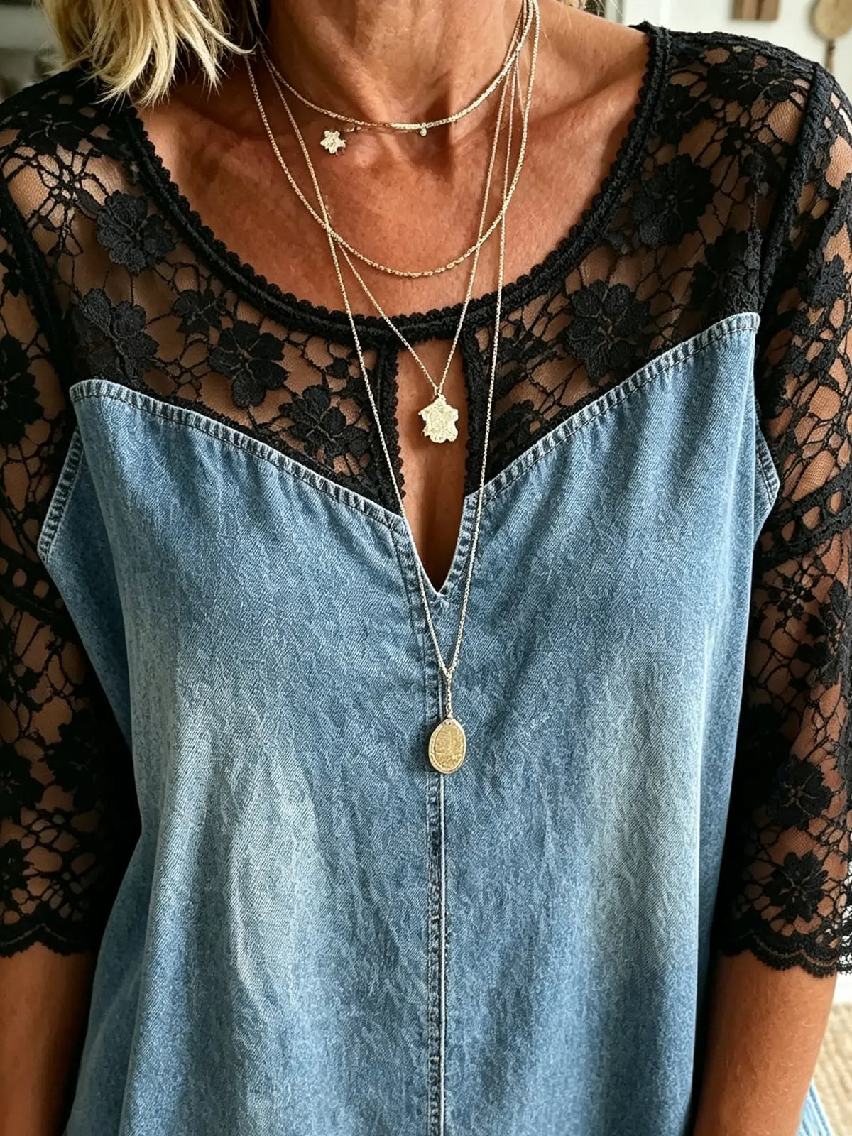 Women's Black Floral Lace Spliced Loose Denim Top