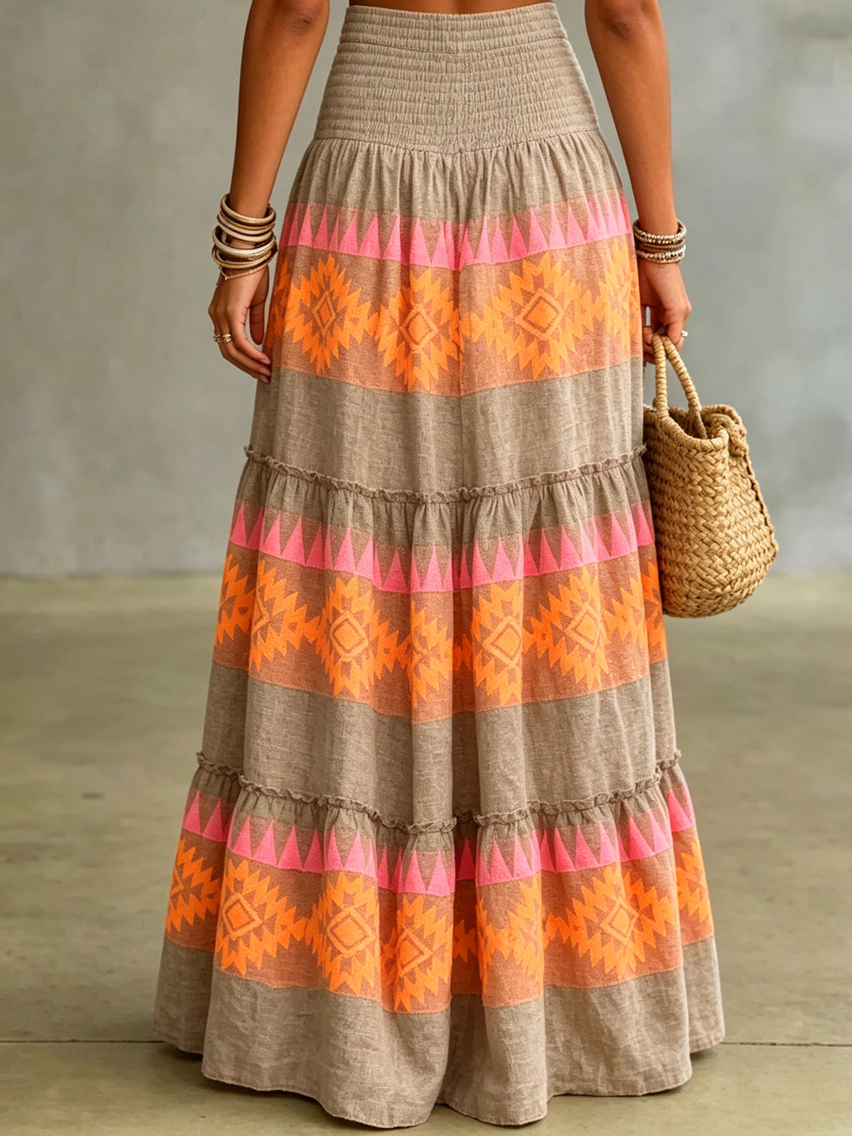 Women‘s Aztec Geometric Print Smocked High Waist Tiered Maxi Skirt